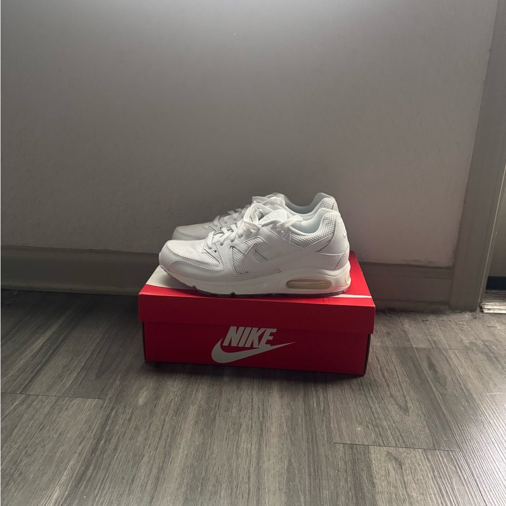 Nike Air Max Command